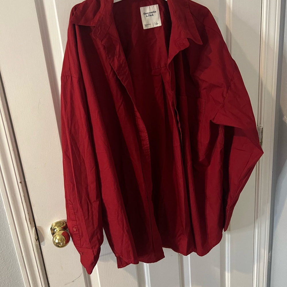 Brand New oversized without tag Abercrombie & Fitch red shirt in a size Large